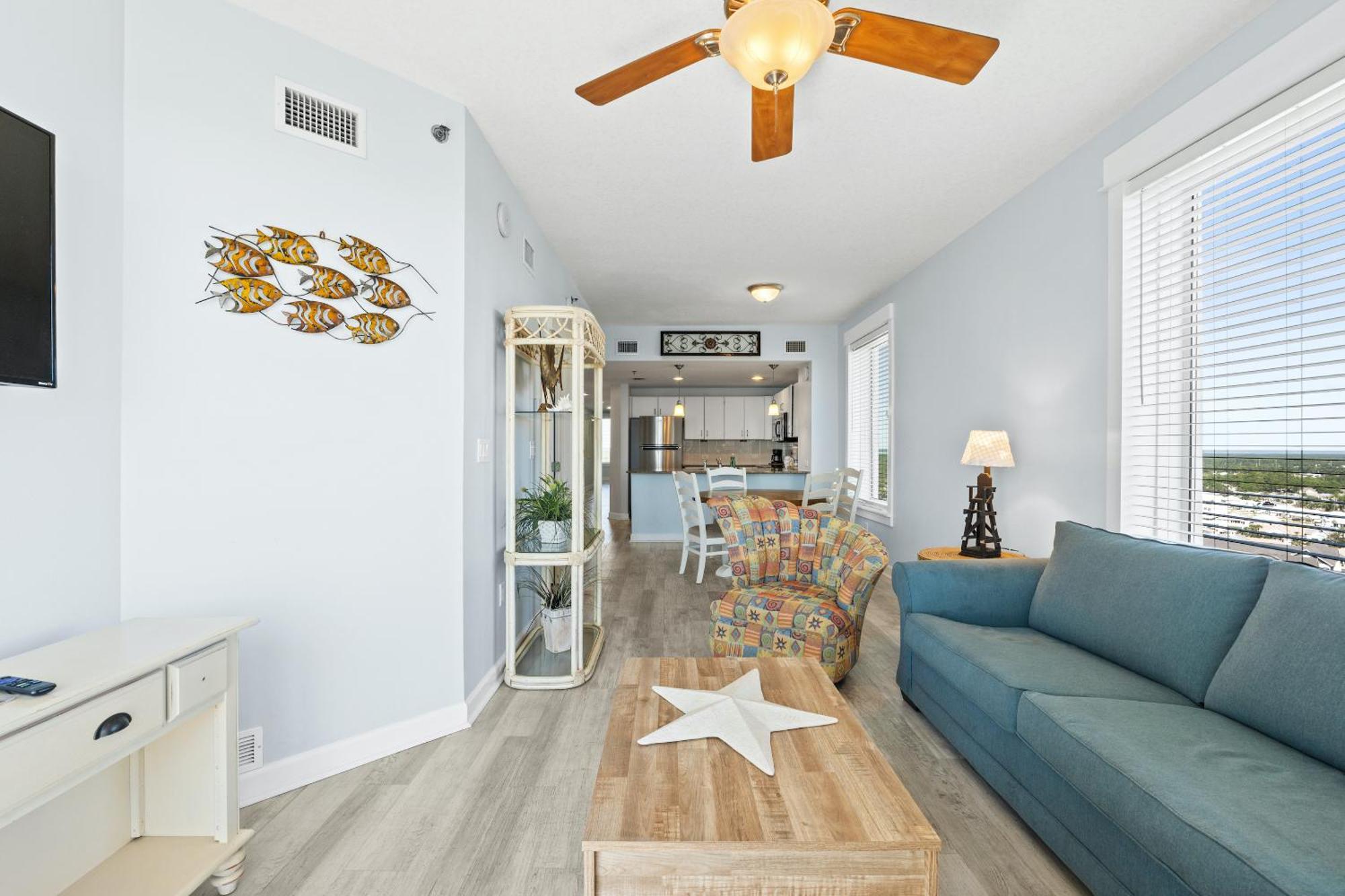Grand Panama Beach Resort Pet Friendly Rentals By Panhandle Getaways Panama City Beach Room photo